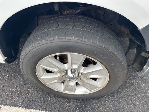 Used 2014 Ford F150 XL w/ Equipment Group 101A Mid image 3