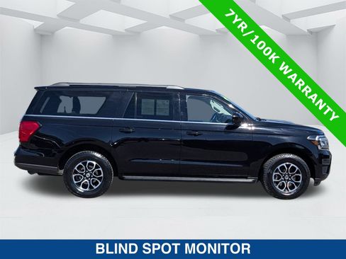 Certified 2024 Ford Expedition Max XLT image 3