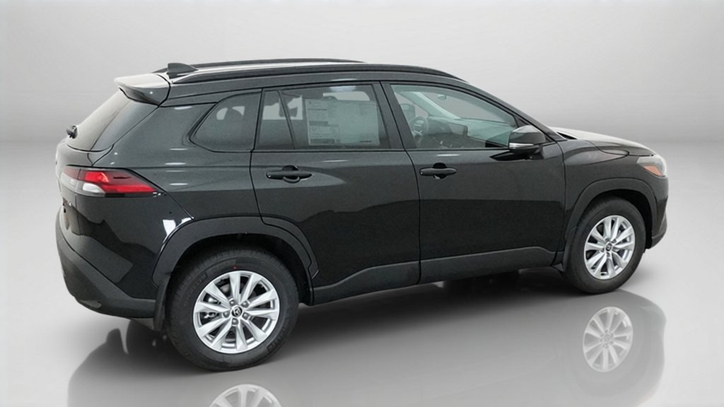 New 2026 Toyota Corolla Cross LE FWD image 38