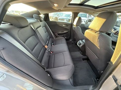 Used 2024 Chevrolet Malibu LT image 20