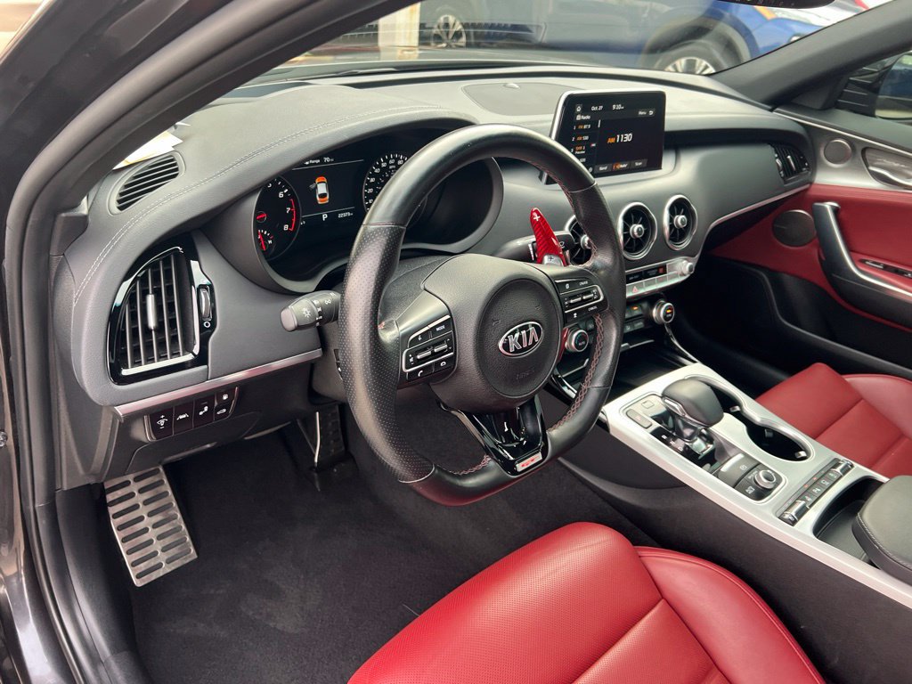 Used 2021 Kia Stinger GT2 AWD/4WD image 6