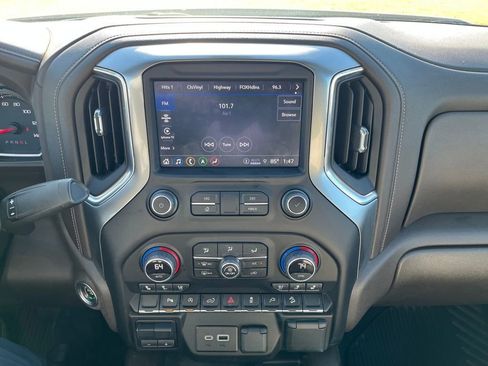 Used 2022 Chevrolet Silverado 1500 LTZ w/ LTZ Convenience Package II image 14