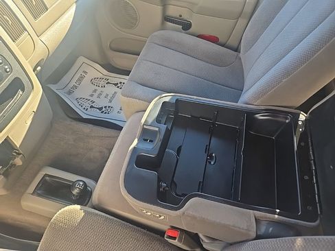 Used 2002 Dodge Ram 1500 Truck SLT image 15