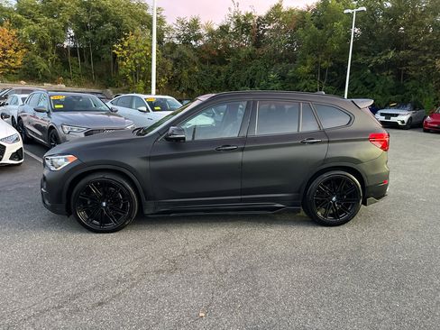 Used 2019 BMW X1 xDrive28i w/ Convenience Package image 3