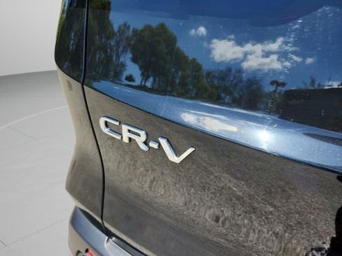 Used 2025 Honda CR-V EX image 32