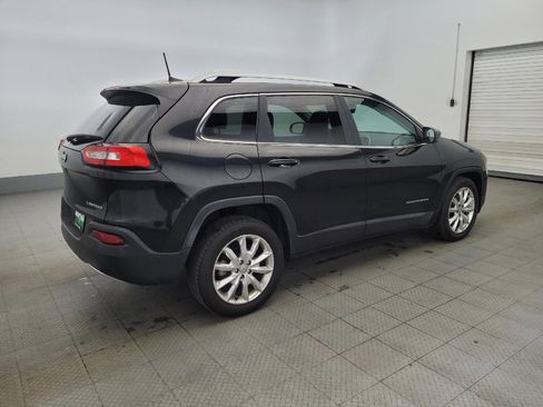 Used 2016 Jeep Cherokee Limited image 10