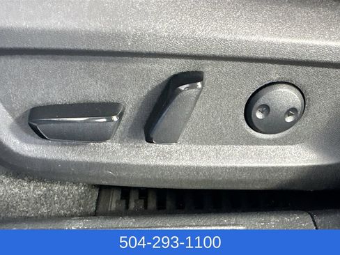 Used 2025 Nissan Rogue Platinum FWD image 21