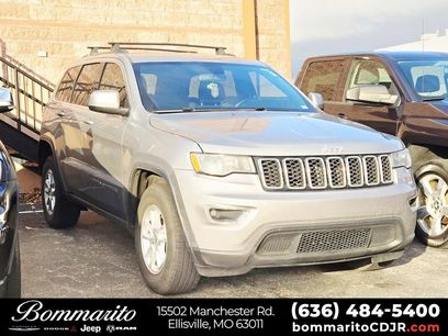 Used 2018 Jeep Grand Cherokee Laredo
