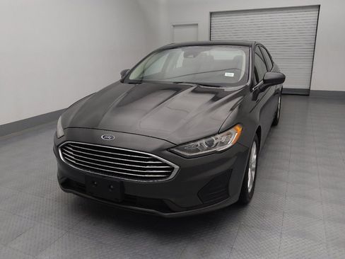 Used 2019 Ford Fusion SE image 15