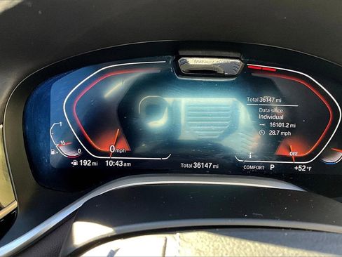 Used 2022 BMW 750i xDrive w/ Executive Package image 13