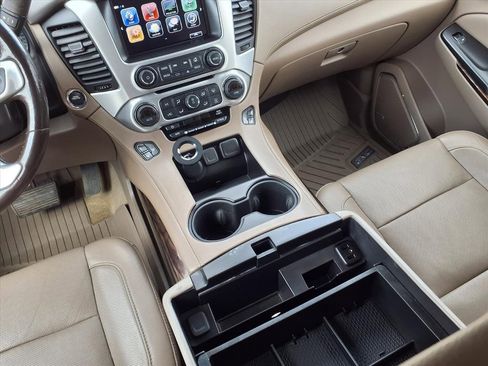 Used 2018 GMC Yukon SLT image 13