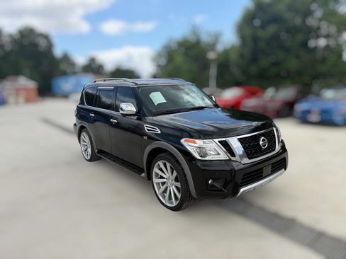 Used 2018 Nissan Armada SL w/ Moonroof Package RWD image 3