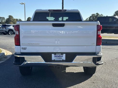 Used 2025 Chevrolet Silverado 1500 LT image 9