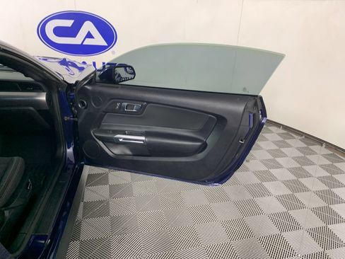 Used 2019 Ford Mustang Convertible w/ Equipment Group 101A RWD image 29