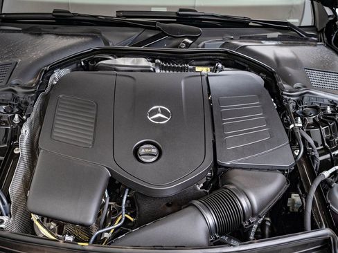 Certified 2025 Mercedes-Benz C 300 4MATIC Sedan image 39