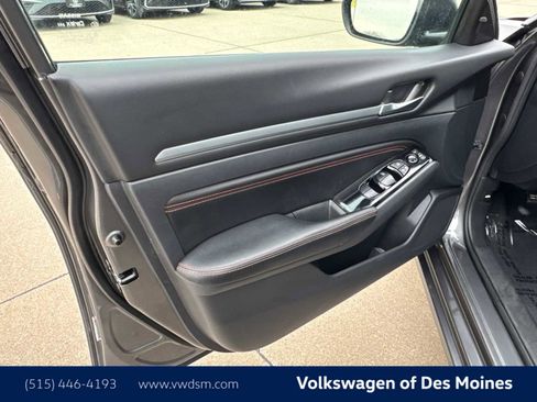 Used 2023 Nissan Altima 2.5 SR image 22