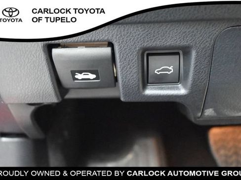 Used 2025 Lexus IS 300 w/ Comfort Package RWD image 28