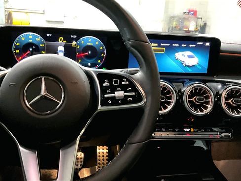 Certified 2023 Mercedes-Benz CLA 250 4MATIC image 25