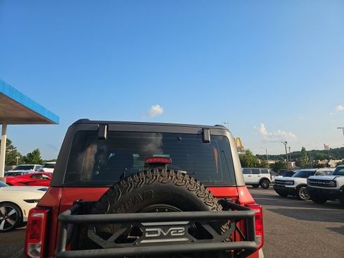 Used 2022 Ford Bronco 2-Door AWD/4WD image 5
