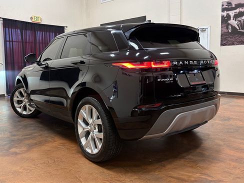 Used 2020 Land Rover Range Rover Evoque SE AWD/4WD image 2