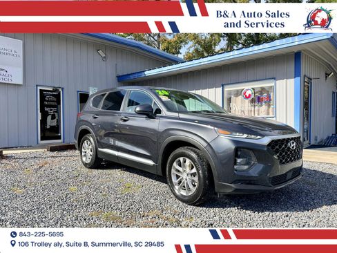 Used 2020 Hyundai Santa Fe SE w/ Cargo Package image 2