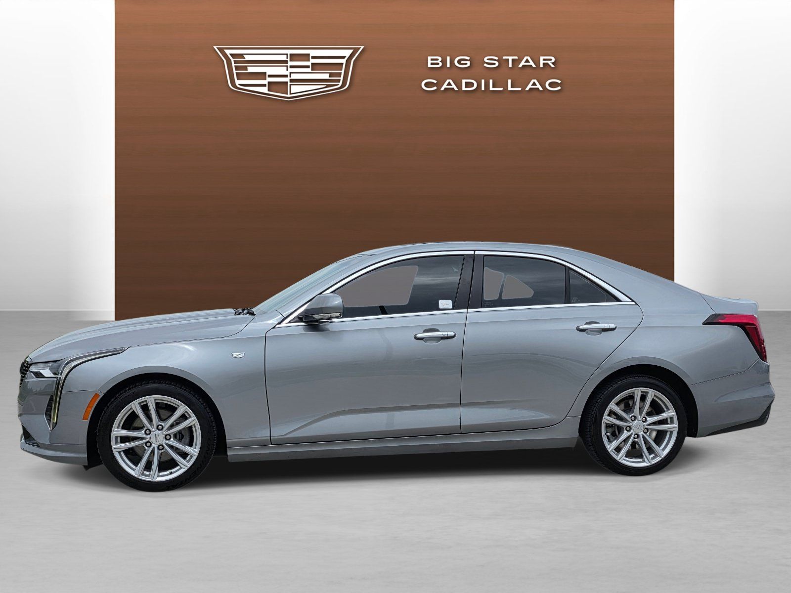 Used 2024 Cadillac CT4 Luxury w/ Sun And Sound Package RWD image 2