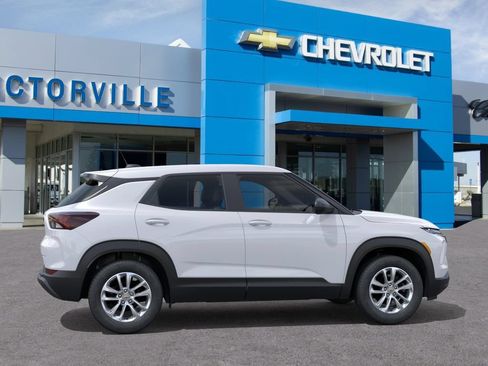 New 2026 Chevrolet TrailBlazer LS FWD image 5
