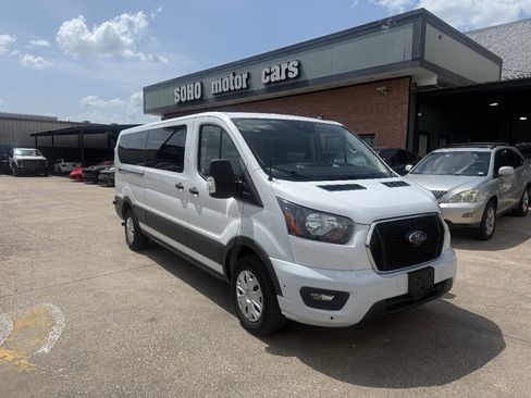 Used 2024 Ford Transit 350 XLT RWD image 2