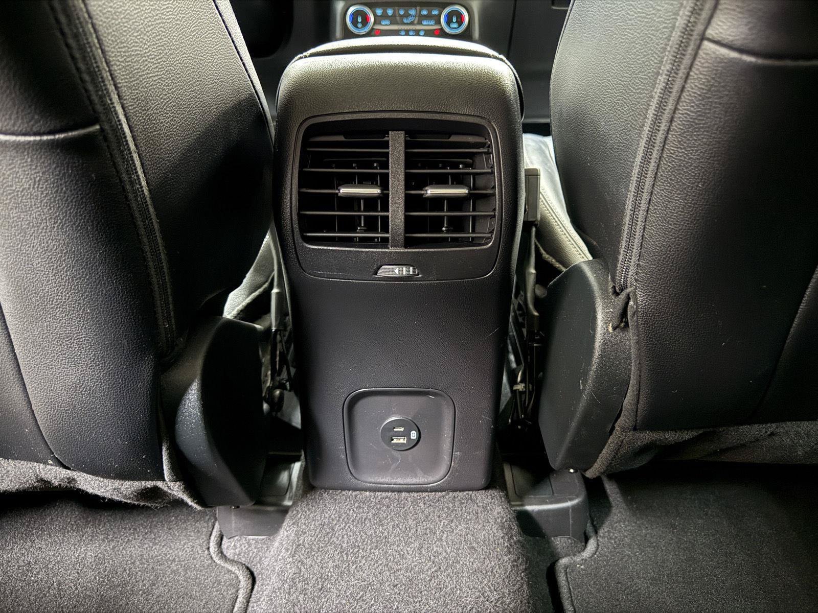 Used 2022 Ford Escape SEL AWD/4WD image 25