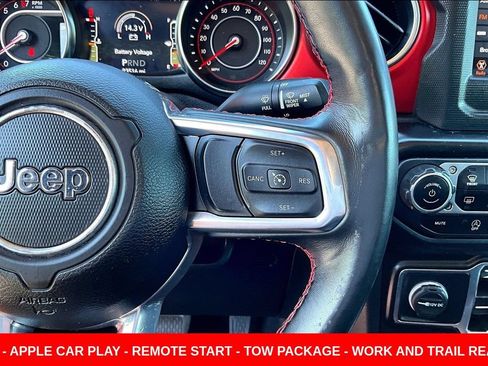 Used 2021 Jeep Gladiator Rubicon w/ Cold Weather Group AWD/4WD image 13