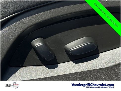 Used 2025 Chevrolet Corvette Z06 RWD image 24