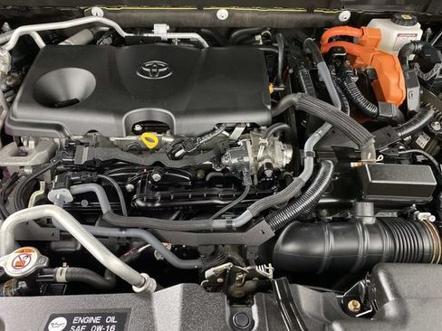 Used 2022 Toyota RAV4 XSE w/ Premium Package AWD/4WD image 33