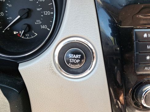 Certified 2022 Nissan Rogue Sport SL image 25