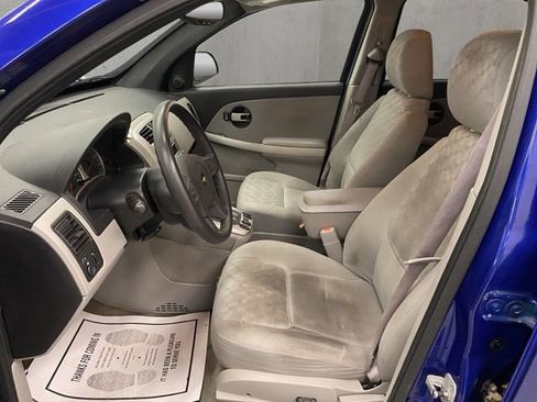 Used 2005 Chevrolet Equinox LT w/ Preferred Equipment Group AWD/4WD image 12