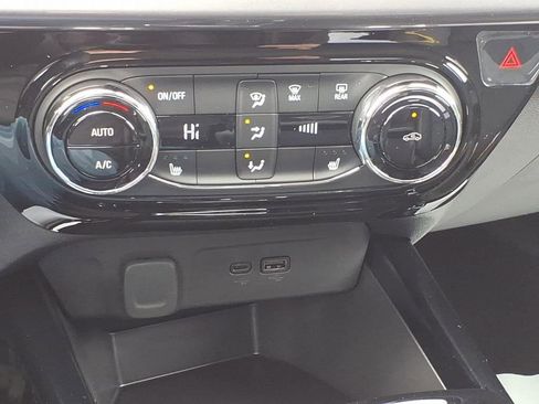 New 2026 Chevrolet Trax ACTIV image 19