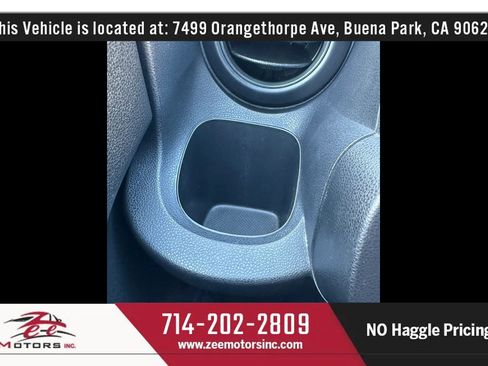 Used 2009 Honda Fit Sport image 25
