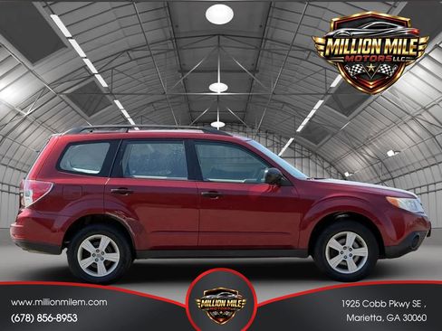 Used 2010 Subaru Forester 2.5X AWD/4WD image 7