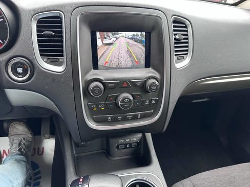 Used 2019 Dodge Durango SXT image 19
