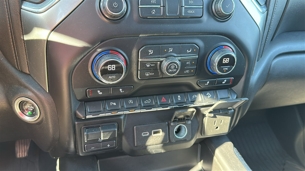 Used 2021 Chevrolet Silverado 1500 LT Trail Boss w/ Convenience Package II AWD/4WD image 24