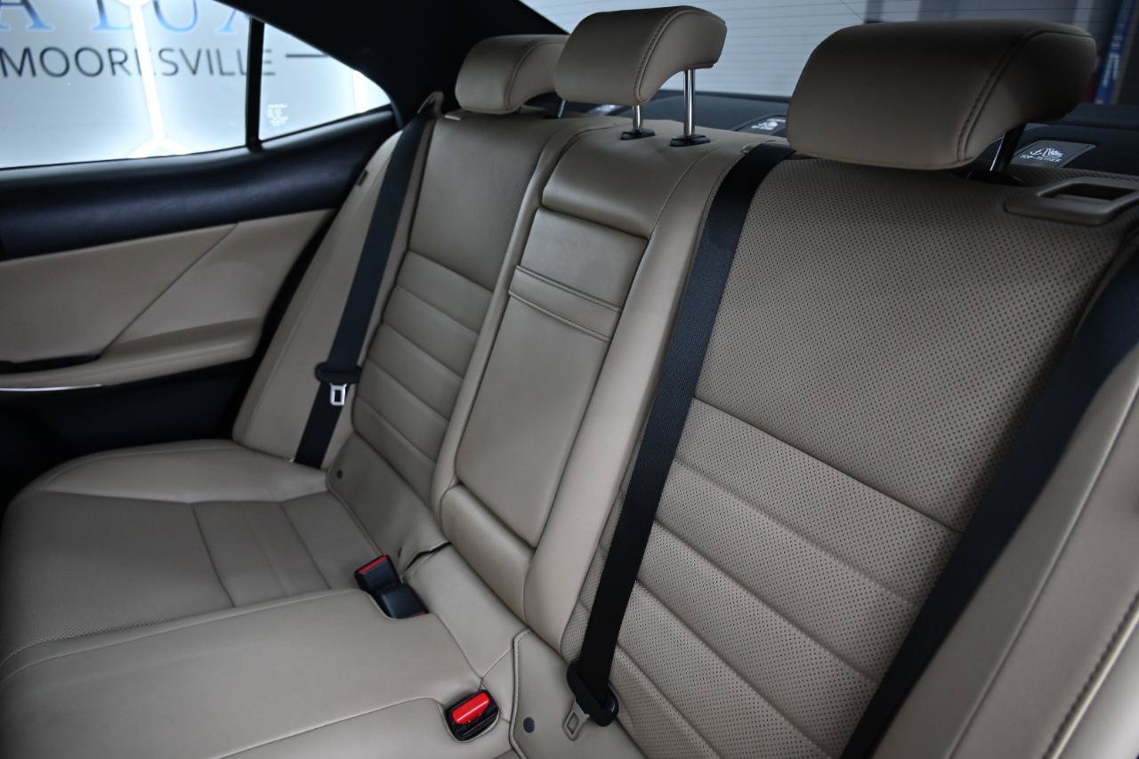 Used 2020 Lexus IS 350 F Sport w/ F Sport Package RWD image 40
