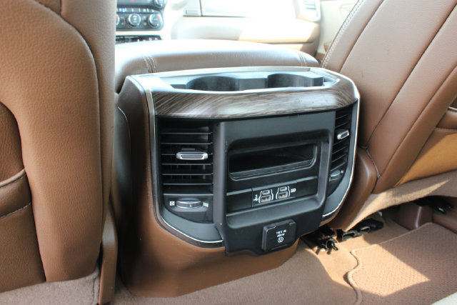 Used 2019 RAM 1500 Laramie AWD/4WD image 35