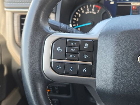 Used 2024 Ford Expedition Limited image 21