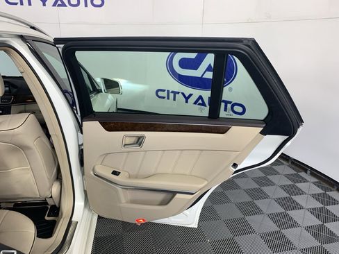 Used 2014 Mercedes-Benz E 350 Sport image 39