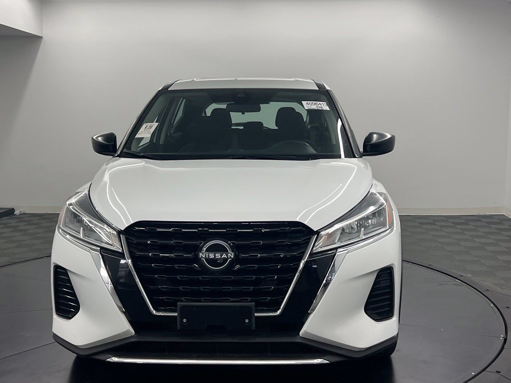 Used 2024 Nissan Kicks S FWD image 4