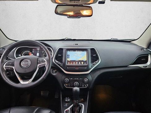 Used 2016 Jeep Cherokee Trailhawk w/ Comfort/Convenience Group image 22