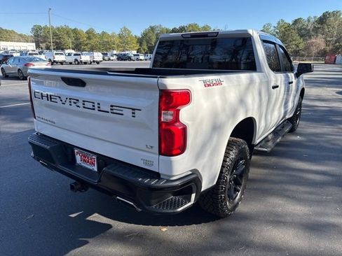 Used 2020 Chevrolet Silverado 1500 LT Trail Boss image 5