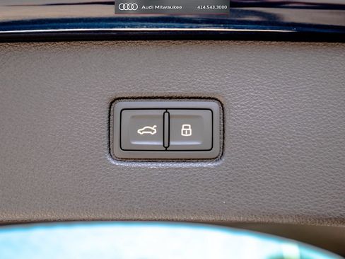 Used 2023 Audi Q7 3.0T Premium Plus AWD/4WD image 42