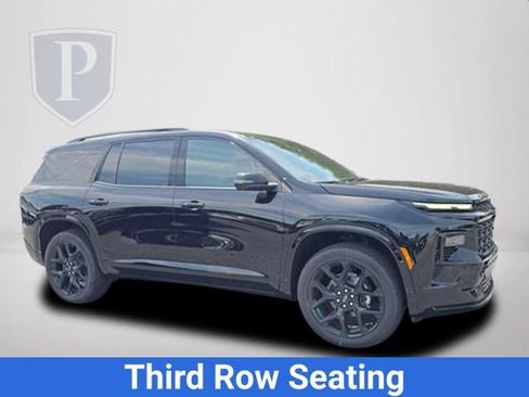 New 2026 Chevrolet Traverse RS FWD image 2