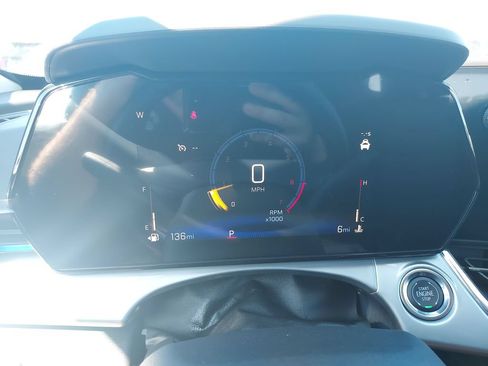 New 2026 Chevrolet Trax LT w/ LT Convenience Package FWD image 18