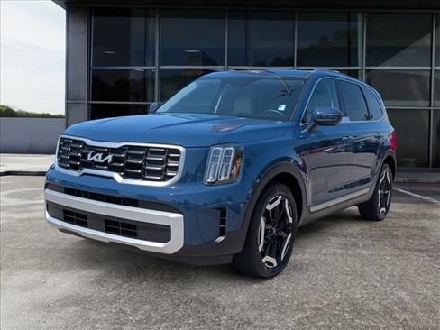 Used 2024 Kia Telluride S w/ S Sunroof Package FWD image 5